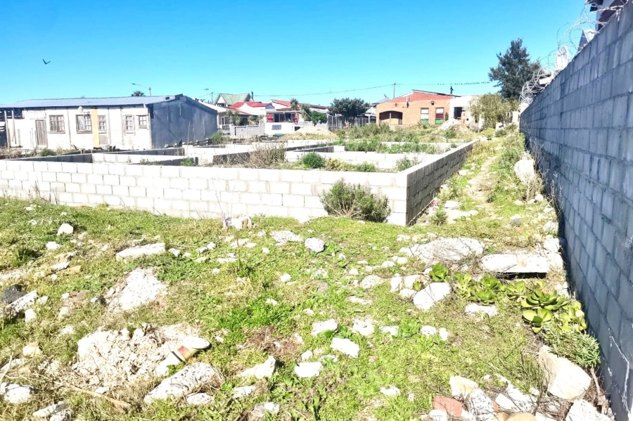 0 Bedroom Property for Sale in Pineview Western Cape